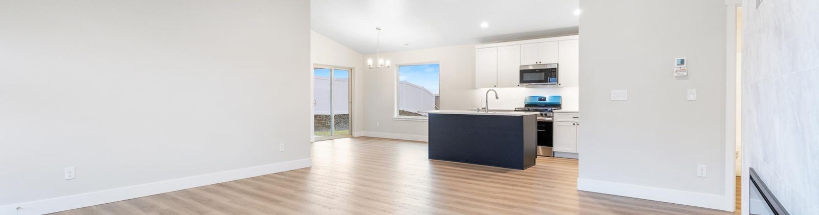 28th Ave, Kennewick, Washington 99338, 3 Bedrooms Bedrooms, 0 ,2 BathroomsBathrooms,Houses,For Sale,28th Ave,0,288690