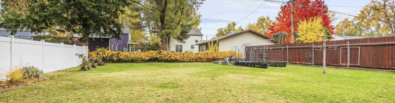 Bernard Ave, Richland, Washington 99352, 4 Bedrooms Bedrooms, 0 ,2 BathroomsBathrooms,Multi-family,For Sale,Bernard Ave,0,288702