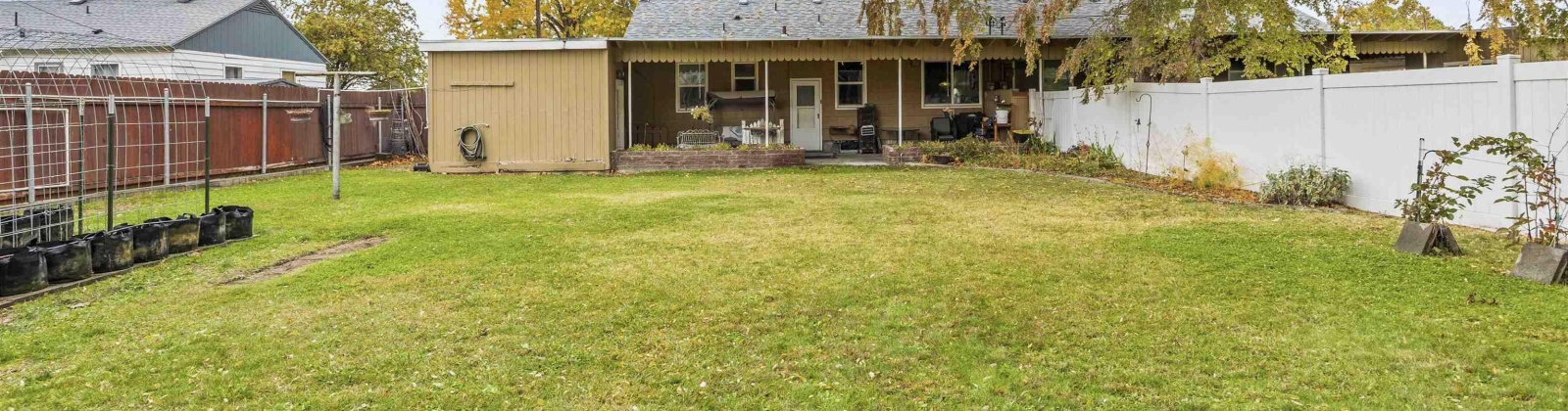 Bernard Ave, Richland, Washington 99352, 4 Bedrooms Bedrooms, 0 ,2 BathroomsBathrooms,Multi-family,For Sale,Bernard Ave,0,288702