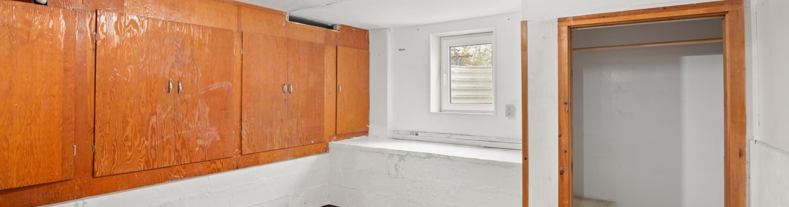 Douglass Ave., Richland, Washington 99352, 4 Bedrooms Bedrooms, 0 ,1 BathroomBathrooms,Houses,For Sale,Douglass Ave.,0,288700