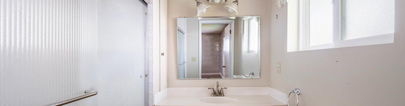 Willamette Ave, Kennewick, Washington 99336, 4 Bedrooms Bedrooms, 0 ,4 BathroomsBathrooms,Houses,For Sale,Willamette Ave,0,288697