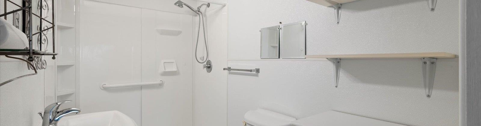 Willamette Ave, Kennewick, Washington 99336, 4 Bedrooms Bedrooms, 0 ,4 BathroomsBathrooms,Houses,For Sale,Willamette Ave,0,288697