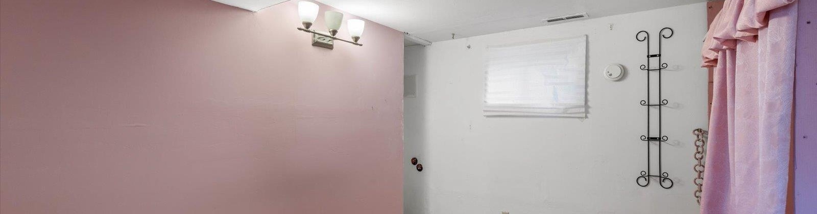 Willamette Ave, Kennewick, Washington 99336, 4 Bedrooms Bedrooms, 0 ,4 BathroomsBathrooms,Houses,For Sale,Willamette Ave,0,288697