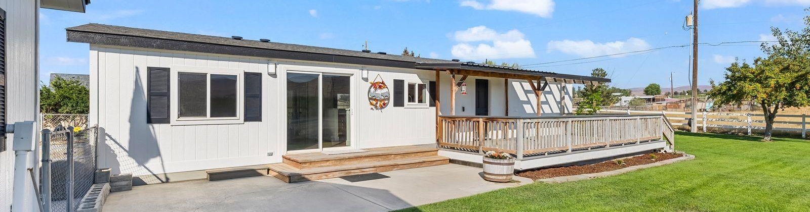 Huntzinger Road, Selah, Washington 98942, 3 Bedrooms Bedrooms, 0 ,2 BathroomsBathrooms,Manufactured Homes,For Sale,Huntzinger Road,0,287703