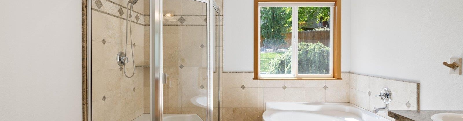 18th Court, Kennewick, Washington 99337, 3 Bedrooms Bedrooms, 0 ,2 BathroomsBathrooms,Houses,For Sale,18th Court,0,288717