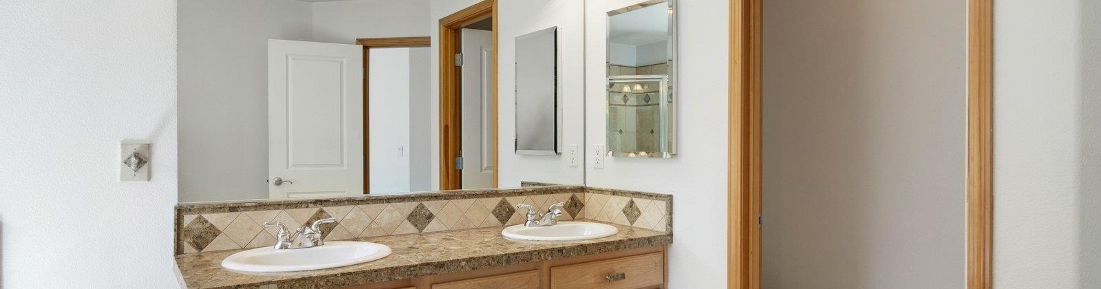 18th Court, Kennewick, Washington 99337, 3 Bedrooms Bedrooms, 0 ,2 BathroomsBathrooms,Houses,For Sale,18th Court,0,288717