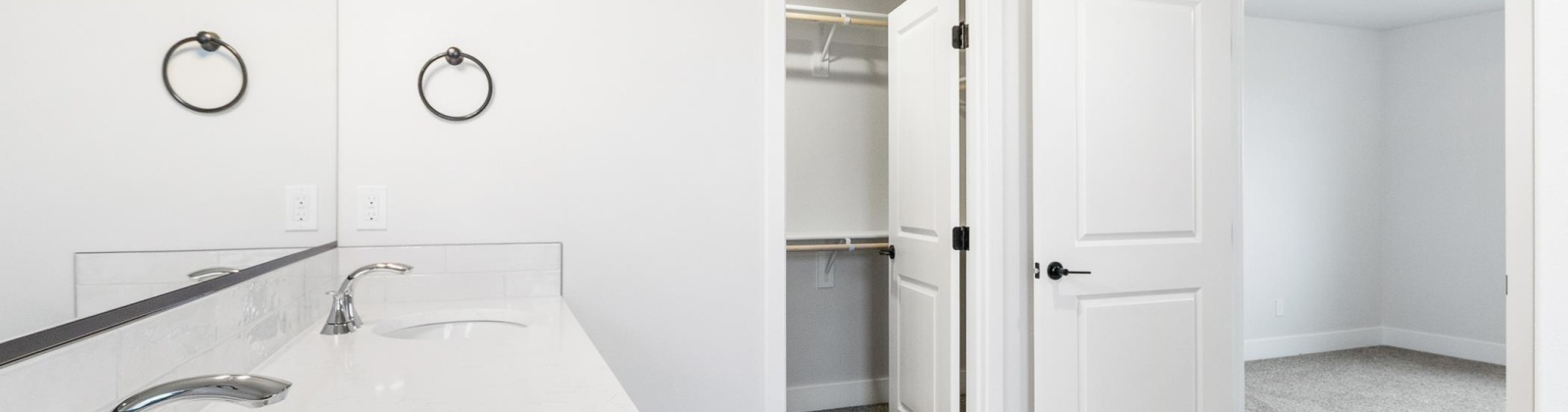 28th Ave, Kennewick, Washington 99338, 4 Bedrooms Bedrooms, 0 ,2 BathroomsBathrooms,Houses,For Sale,28th Ave,0,288716