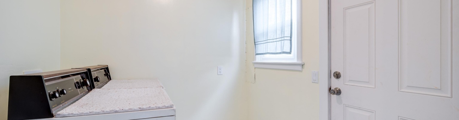 Pearl St, Oakesdale, Washington 99158, 2 Bedrooms Bedrooms, 0 ,1 BathroomBathrooms,Houses,For Sale,Pearl St,0,288705