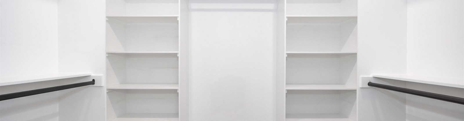 Beacon St, Grandview, Washington 98930, 5 Bedrooms Bedrooms, 0 ,3 BathroomsBathrooms,Houses,For Sale,Beacon St,0,288708