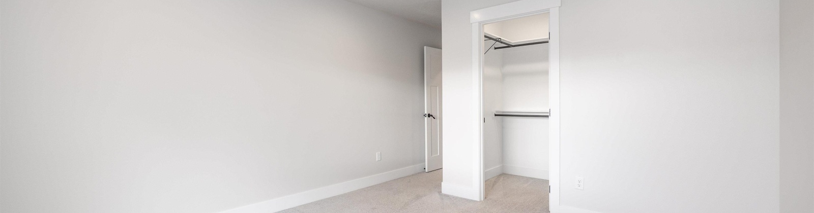 Beacon St, Grandview, Washington 98930, 5 Bedrooms Bedrooms, 0 ,3 BathroomsBathrooms,Houses,For Sale,Beacon St,0,288708