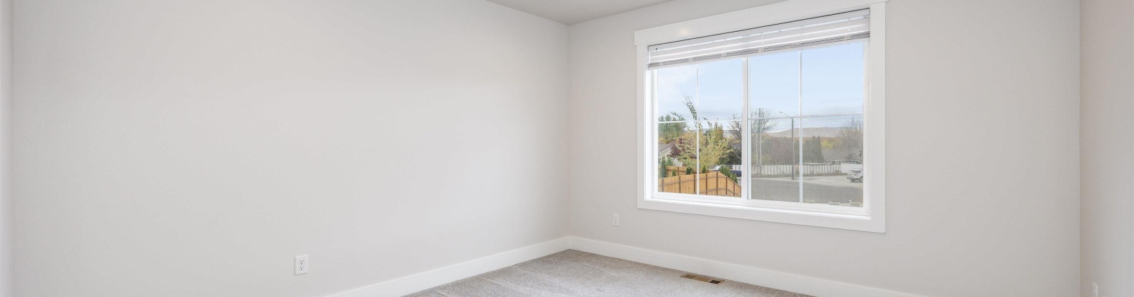 Beacon St, Grandview, Washington 98930, 5 Bedrooms Bedrooms, 0 ,3 BathroomsBathrooms,Houses,For Sale,Beacon St,0,288708