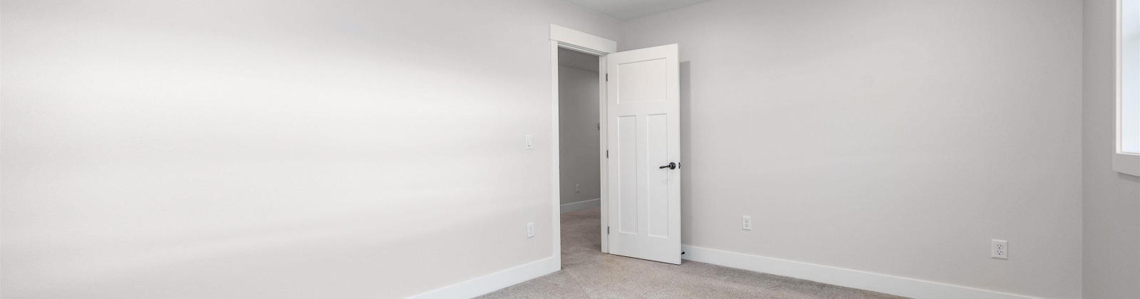 Beacon St, Grandview, Washington 98930, 5 Bedrooms Bedrooms, 0 ,3 BathroomsBathrooms,Houses,For Sale,Beacon St,0,288708