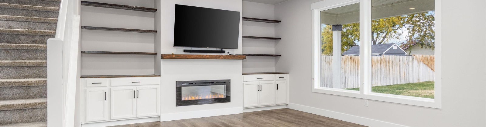 Beacon St, Grandview, Washington 98930, 5 Bedrooms Bedrooms, 0 ,3 BathroomsBathrooms,Houses,For Sale,Beacon St,0,288708