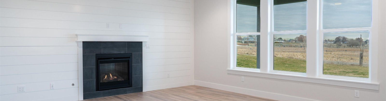 Okanogan Ave, Kennewick, Washington 99336, 5 Bedrooms Bedrooms, 0 ,3 BathroomsBathrooms,Houses,For Sale,Okanogan Ave,0,288710