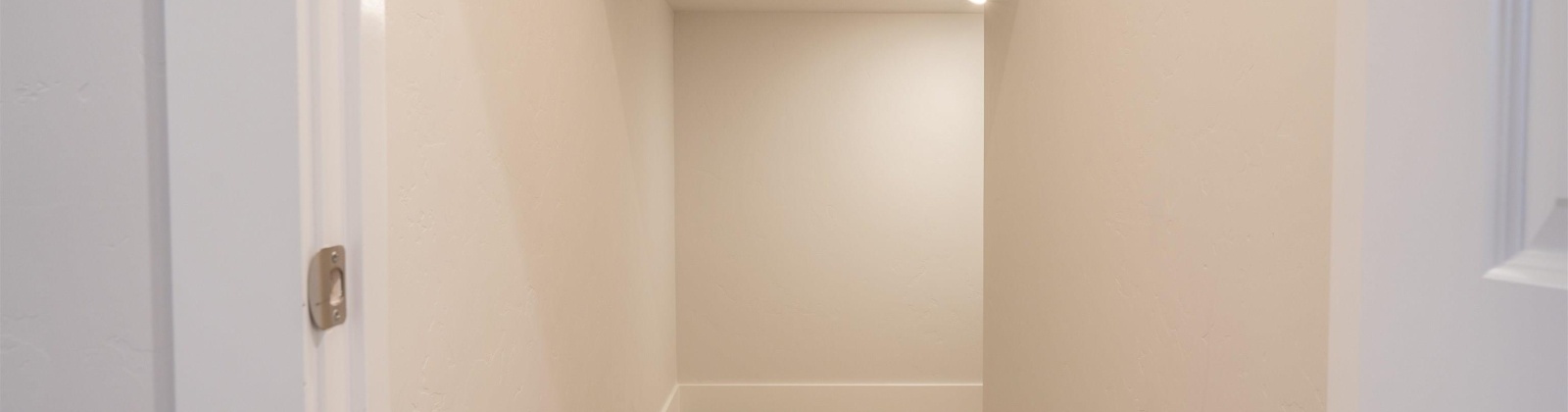 Okanogan Ave, Kennewick, Washington 99336, 5 Bedrooms Bedrooms, 0 ,3 BathroomsBathrooms,Houses,For Sale,Okanogan Ave,0,288710