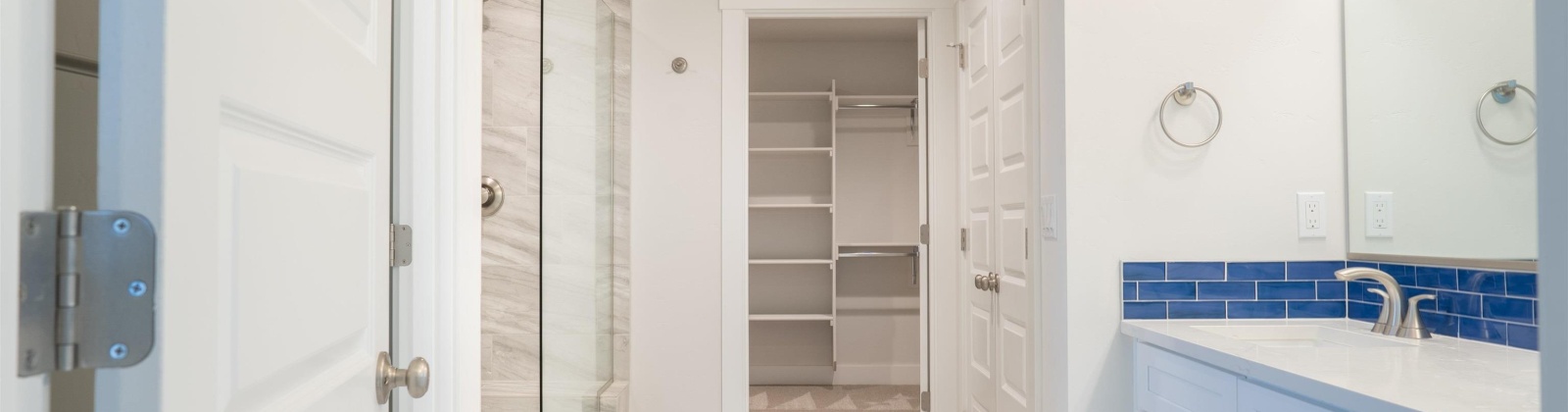 Okanogan Ave, Kennewick, Washington 99336, 5 Bedrooms Bedrooms, 0 ,3 BathroomsBathrooms,Houses,For Sale,Okanogan Ave,0,288710