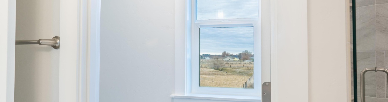 Okanogan Ave, Kennewick, Washington 99336, 5 Bedrooms Bedrooms, 0 ,3 BathroomsBathrooms,Houses,For Sale,Okanogan Ave,0,288710