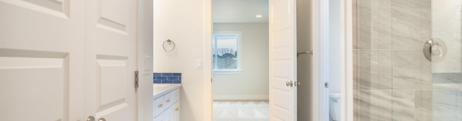 Okanogan Ave, Kennewick, Washington 99336, 5 Bedrooms Bedrooms, 0 ,3 BathroomsBathrooms,Houses,For Sale,Okanogan Ave,0,288710