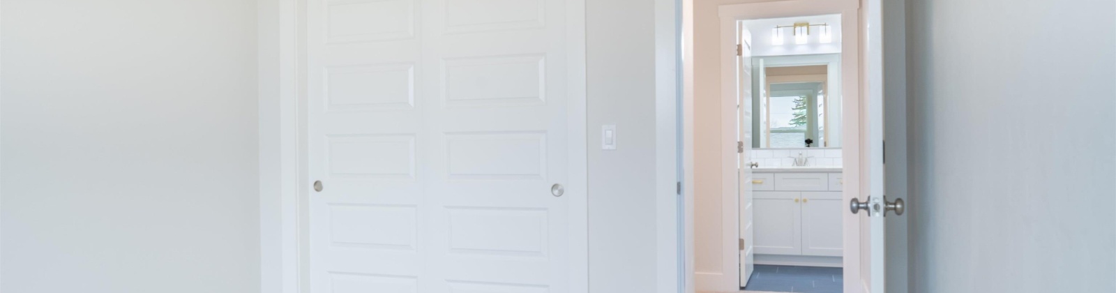 Okanogan Ave, Kennewick, Washington 99336, 5 Bedrooms Bedrooms, 0 ,3 BathroomsBathrooms,Houses,For Sale,Okanogan Ave,0,288710