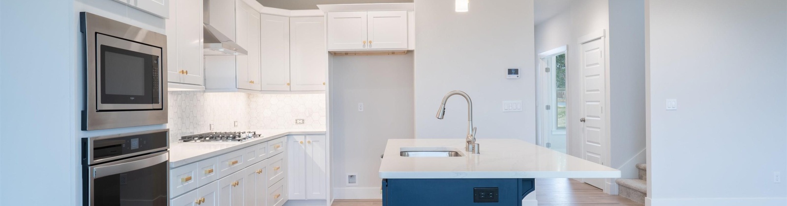 Okanogan Ave, Kennewick, Washington 99336, 5 Bedrooms Bedrooms, 0 ,3 BathroomsBathrooms,Houses,For Sale,Okanogan Ave,0,288710