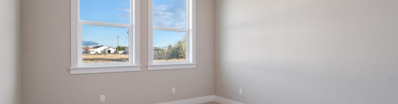 Grant Place, Kennewick, Washington 99336, 4 Bedrooms Bedrooms, 0 ,3 BathroomsBathrooms,Houses,For Sale,Grant Place,0,288712