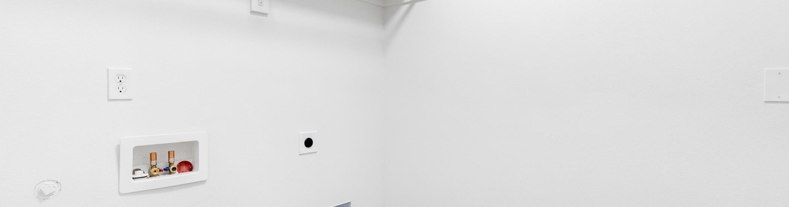 28th Ave, Kennewick, Washington 99338, 3 Bedrooms Bedrooms, 0 ,2 BathroomsBathrooms,Houses,For Sale,28th Ave,0,288714