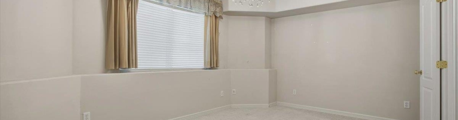 Country Ridge Dr, Richland, Washington 99352, 5 Bedrooms Bedrooms, 0 ,5 BathroomsBathrooms,Houses,For Sale,Country Ridge Dr,0,288738