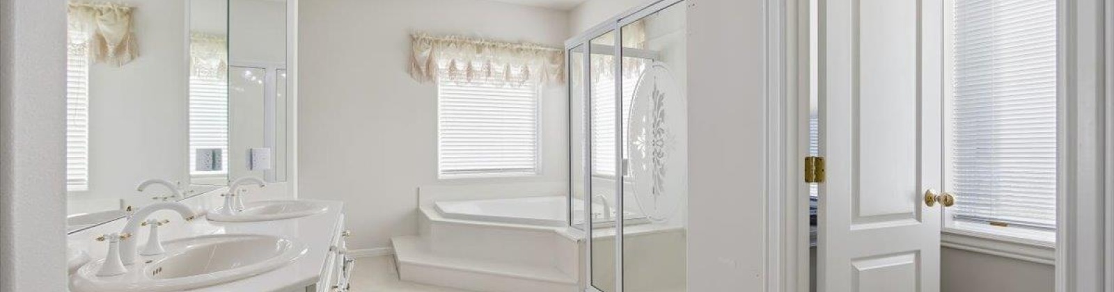 Country Ridge Dr, Richland, Washington 99352, 5 Bedrooms Bedrooms, 0 ,5 BathroomsBathrooms,Houses,For Sale,Country Ridge Dr,0,288738