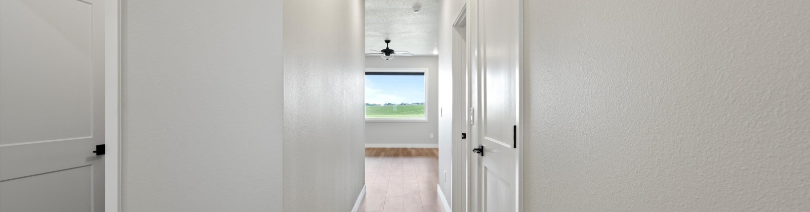 Tarragon Avenue, Richland, Washington 99352, 3 Bedrooms Bedrooms, 0 ,2 BathroomsBathrooms,Houses,For Sale,Tarragon Avenue,0,288726