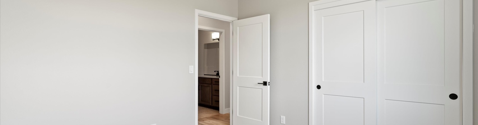 Tarragon Avenue, Richland, Washington 99352, 3 Bedrooms Bedrooms, 0 ,2 BathroomsBathrooms,Houses,For Sale,Tarragon Avenue,0,288726