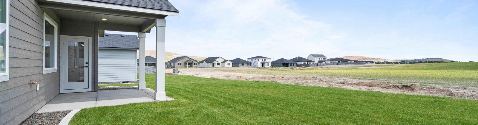 Tarragon Avenue, Richland, Washington 99352, 3 Bedrooms Bedrooms, 0 ,2 BathroomsBathrooms,Houses,For Sale,Tarragon Avenue,0,288726