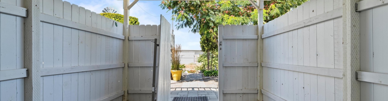 Rio Grande Ave Unit F, Kennewick, Washington 99336, 3 Bedrooms Bedrooms, 0 ,2 BathroomsBathrooms,Condos/townhomes,For Sale,Rio Grande Ave Unit F,0,286225