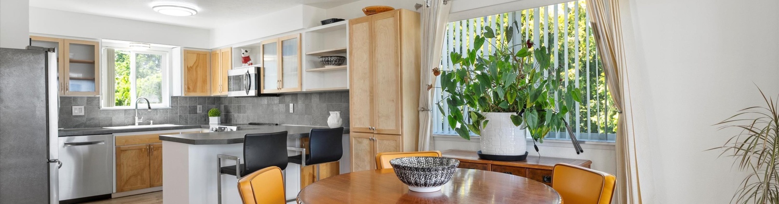 Rio Grande Ave Unit F, Kennewick, Washington 99336, 3 Bedrooms Bedrooms, 0 ,2 BathroomsBathrooms,Condos/townhomes,For Sale,Rio Grande Ave Unit F,0,286225