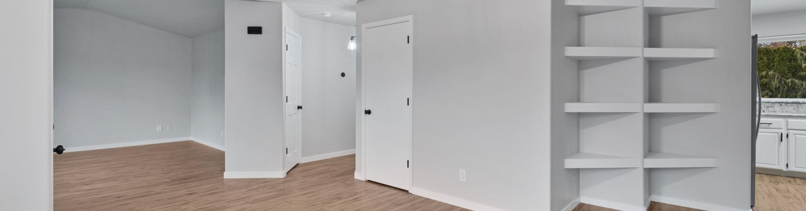 37th, Kennewick, Washington 99337, 3 Bedrooms Bedrooms, 0 ,2 BathroomsBathrooms,Houses,For Sale,37th,0,288750