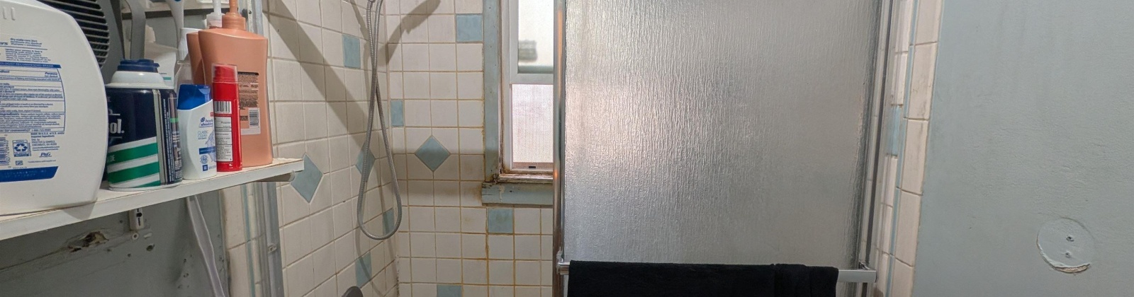 Hood Ave, Kennewick, Washington 99336, 2 Bedrooms Bedrooms, 0 ,1 BathroomBathrooms,Houses,For Sale,Hood Ave,0,288745