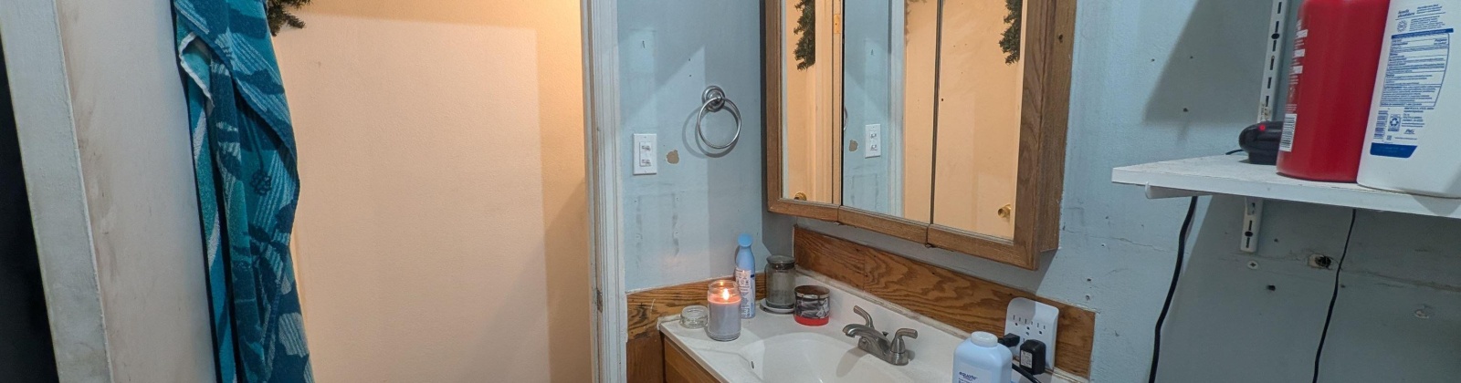 Hood Ave, Kennewick, Washington 99336, 2 Bedrooms Bedrooms, 0 ,1 BathroomBathrooms,Houses,For Sale,Hood Ave,0,288745