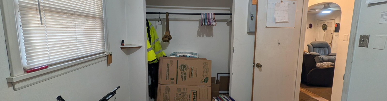 Hood Ave, Kennewick, Washington 99336, 2 Bedrooms Bedrooms, 0 ,1 BathroomBathrooms,Houses,For Sale,Hood Ave,0,288745