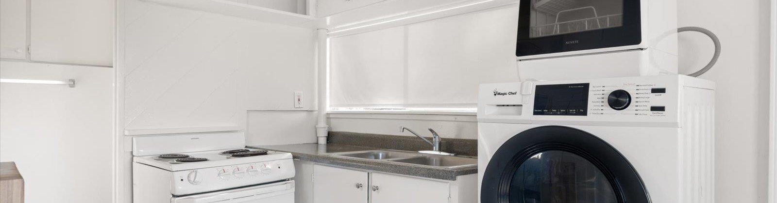 Thompson St., Richland, Washington 99354, 2 Bedrooms Bedrooms, 0 ,1 BathroomBathrooms,Houses,For Sale,Thompson St.,0,288754