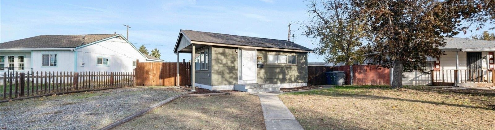 Thompson St., Richland, Washington 99354, 2 Bedrooms Bedrooms, 0 ,1 BathroomBathrooms,Houses,For Sale,Thompson St.,0,288754