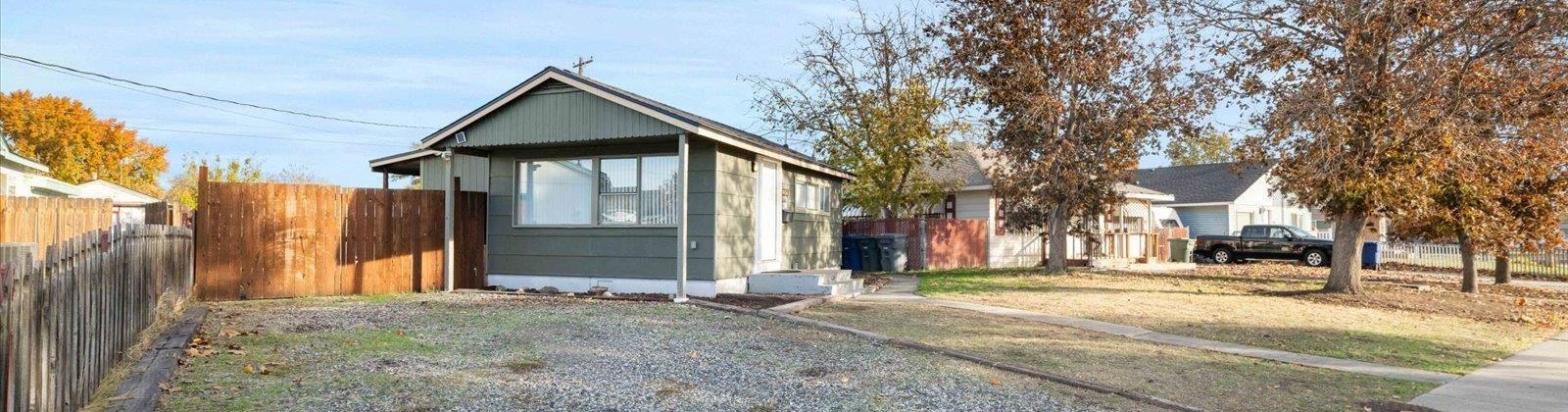 Thompson St., Richland, Washington 99354, 2 Bedrooms Bedrooms, 0 ,1 BathroomBathrooms,Houses,For Sale,Thompson St.,0,288754
