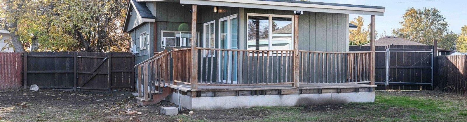 Thompson St., Richland, Washington 99354, 2 Bedrooms Bedrooms, 0 ,1 BathroomBathrooms,Houses,For Sale,Thompson St.,0,288754