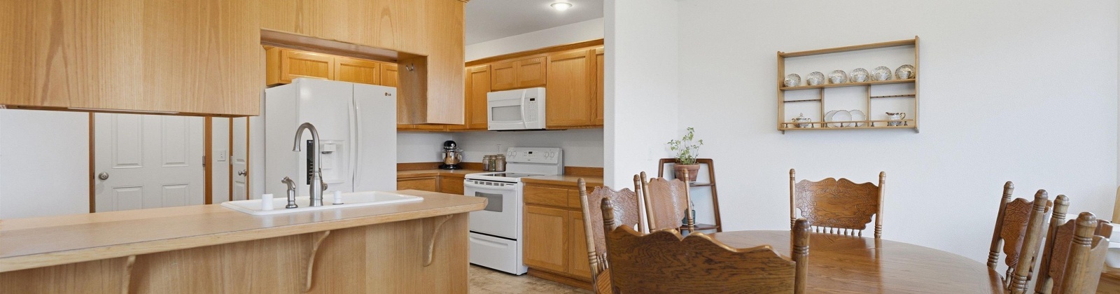 Aloha Dr., West Richland, Washington 99353, 4 Bedrooms Bedrooms, 0 ,3 BathroomsBathrooms,Houses,For Sale,Aloha Dr.,0,288752