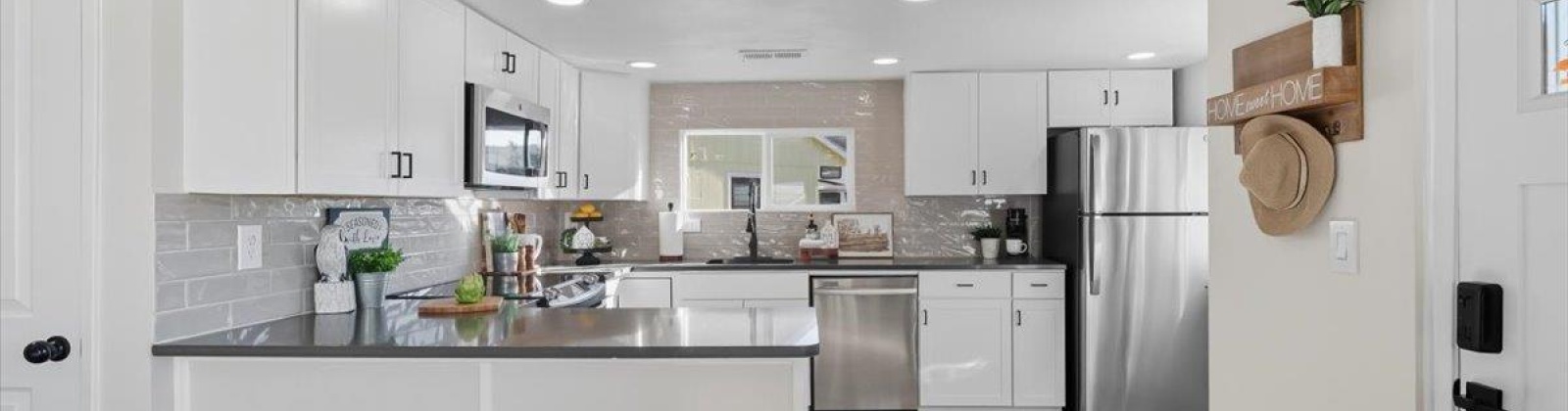 Wright Ave, Richland, Washington 99352, 2 Bedrooms Bedrooms, 0 ,1 BathroomBathrooms,Houses,For Sale,Wright Ave,0,288050