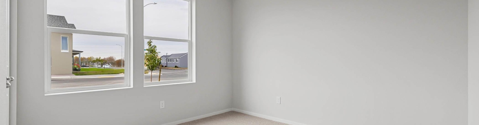 Dunsmuir, Pasco, Washington 99301, 4 Bedrooms Bedrooms, 0 ,2 BathroomsBathrooms,Houses,For Sale,Dunsmuir,0,284526