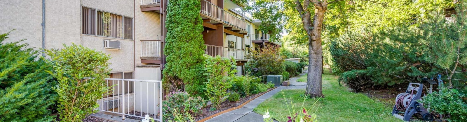 State St D-41, Pullman, Washington 99163, 2 Bedrooms Bedrooms, 0 ,1 BathroomBathrooms,Condos/townhomes,For Sale,State St D-41,0,288795