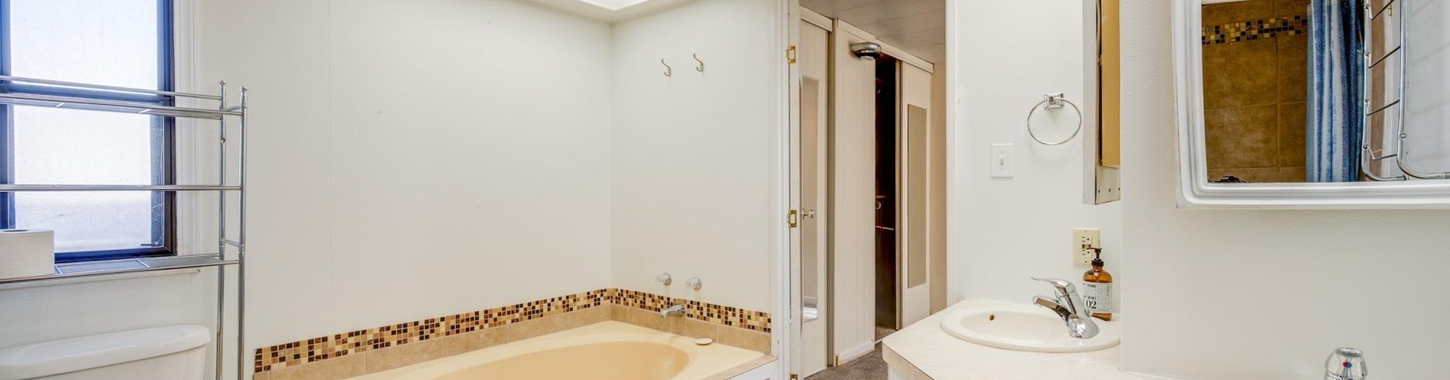 Pullman Albion Rd, Pullman, Washington 99163, 3 Bedrooms Bedrooms, 0 ,1 BathroomBathrooms,Manufactured Homes,For Sale,Pullman Albion Rd,0,288793