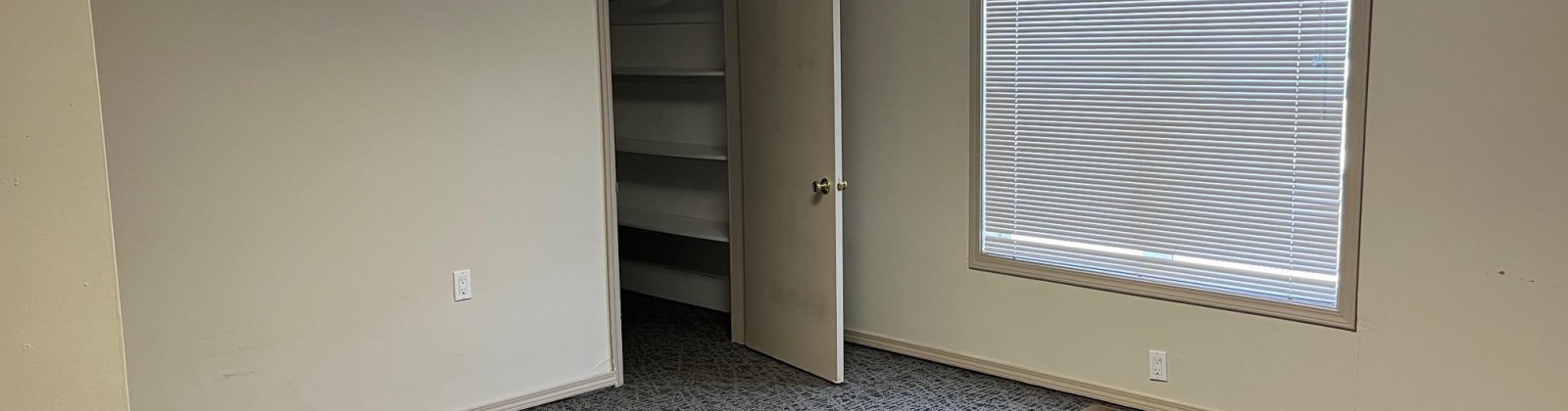 Kennewick Ave, Kennewick, Washington 99336, 0 , 0 ,11 BathroomsBathrooms,Commercial,For Sale,Kennewick Ave,0,288797