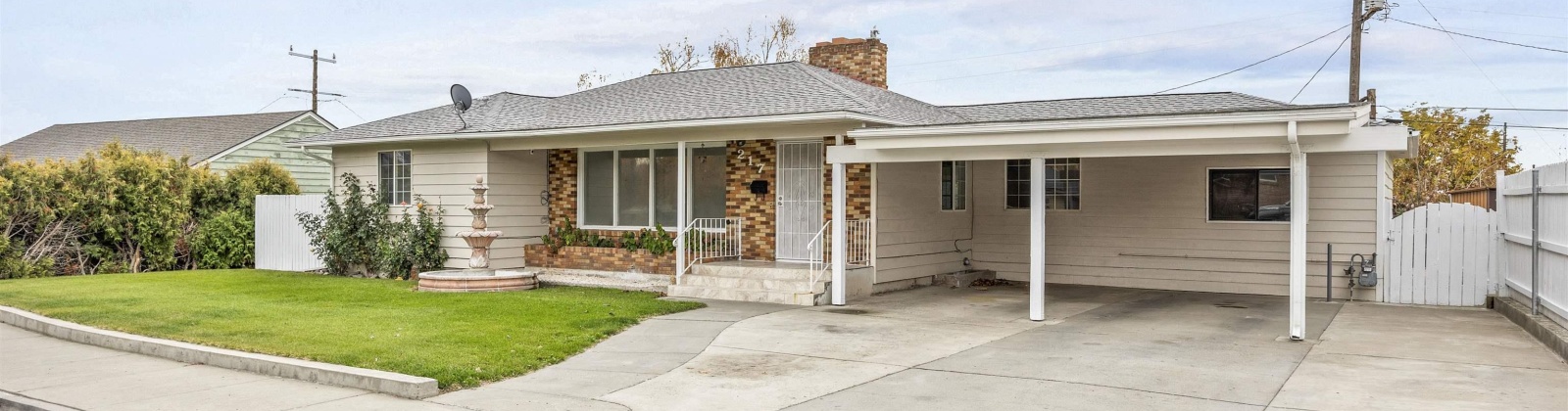 Linden Way, Sunnyside, Washington 98944, 4 Bedrooms Bedrooms, 0 ,2 BathroomsBathrooms,Houses,For Sale,Linden Way,0,288809