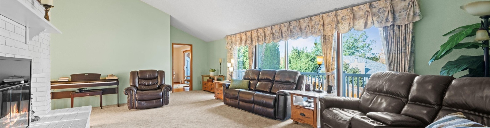 Pinetree Ln, Richland, Washington 99352, 4 Bedrooms Bedrooms, 0 ,3 BathroomsBathrooms,Houses,For Sale,Pinetree Ln,0,288801