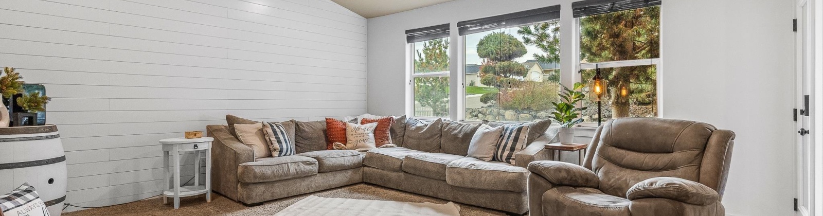 Pimlico Dr, Pasco, Washington 99301, 4 Bedrooms Bedrooms, 0 ,2 BathroomsBathrooms,Houses,For Sale,Pimlico Dr,0,288798